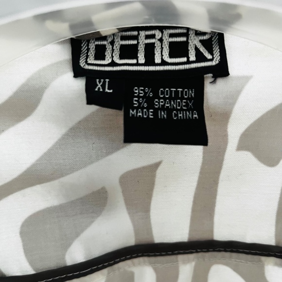 Cotton jacket animal print with bead embroidery - Picture 7 of 11